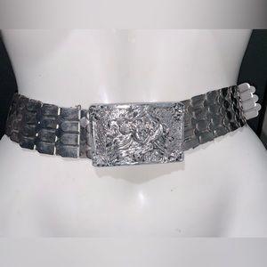 Vintage Silver Tone Fish Scale Stretch Womans Figure Hook Buckle Elastic Belt